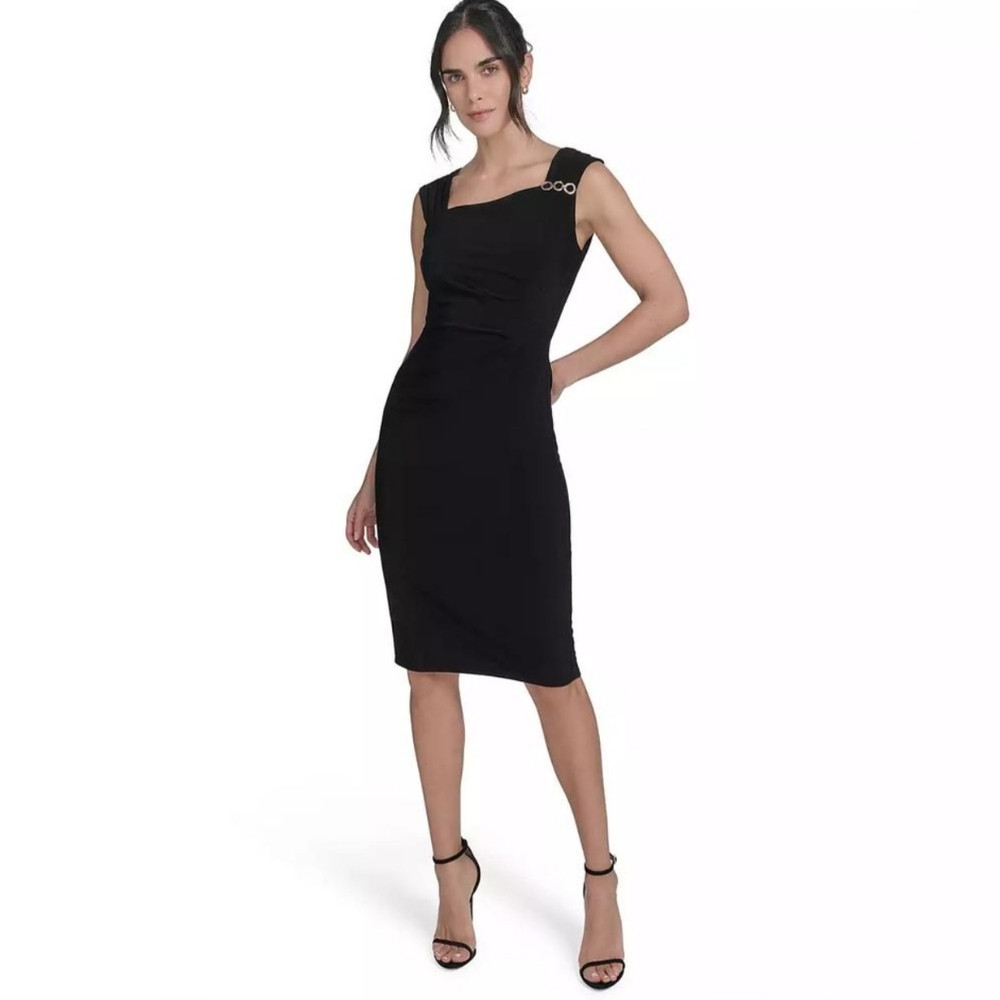 Women's Clithing (577)